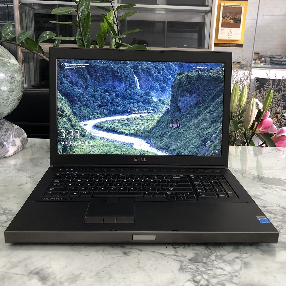 Laptop Dell Precision M4800 17" Core i7 16GB RAM 500GB SSD Radeon Pro 2GB en República Dominicana