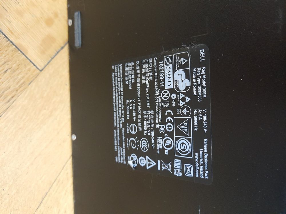 Computadora Dell Optiplex 7010 SFF con Service Tag CLYTHM1 en República Dominicana