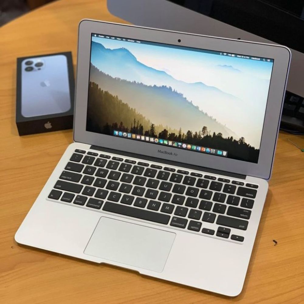 MacBook Air 11" 2015 Ligero y Rápido en República Dominicana
