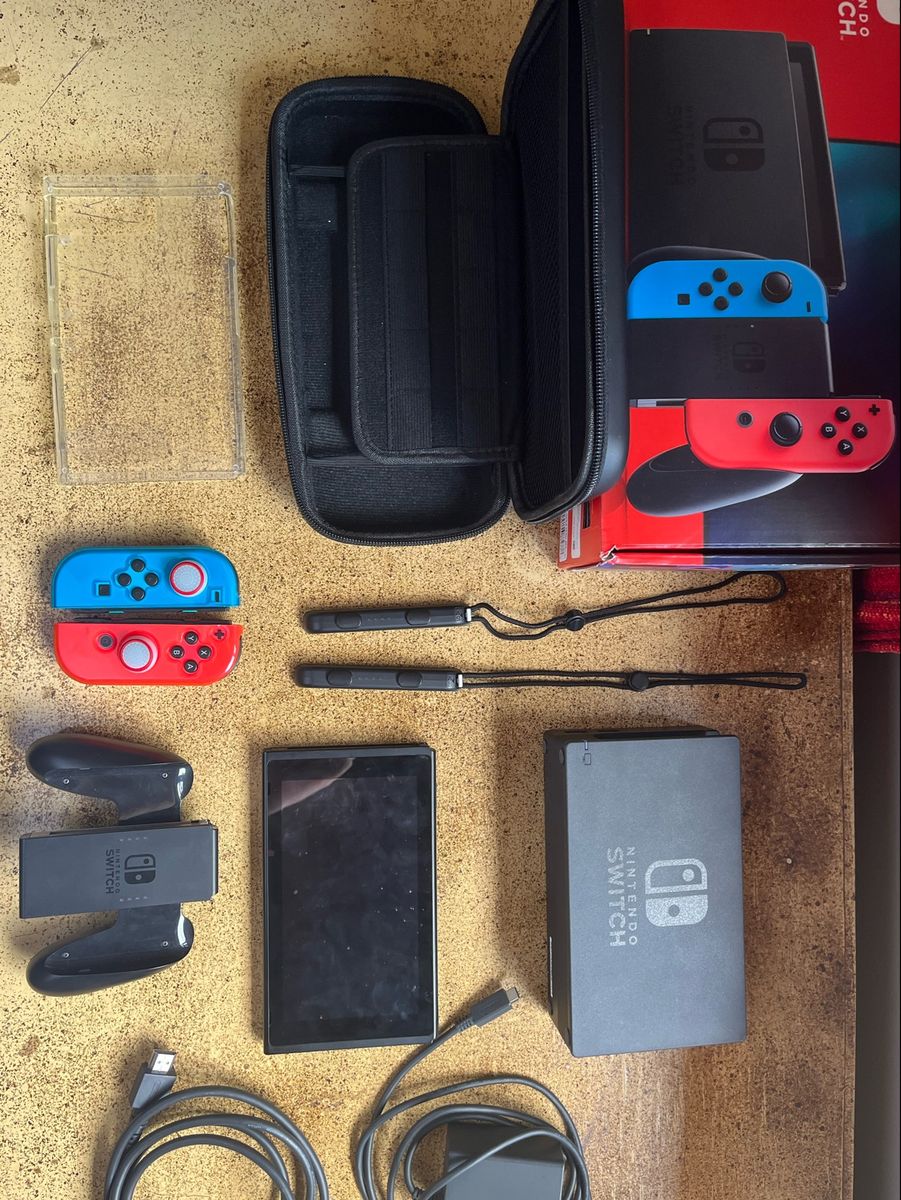 Nintendo Switch consola modelo estándar en República Dominicana
