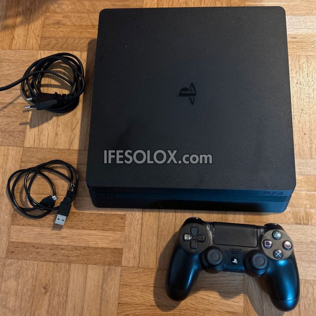 Sony PS4 Slim Consola de Videojuegos en República Dominicana