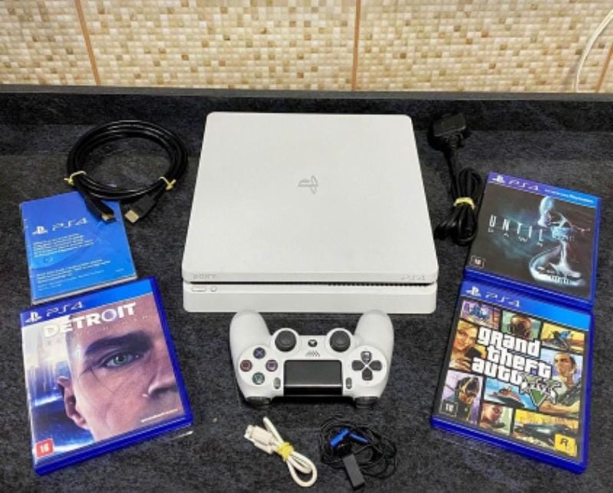 Sony PlayStation 4 Slim Consola en República Dominicana