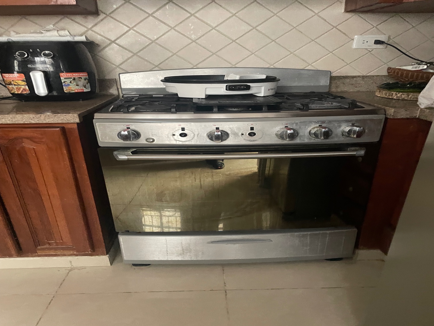 Nedoca Estufa con Piloto de Encendido en República Dominicana