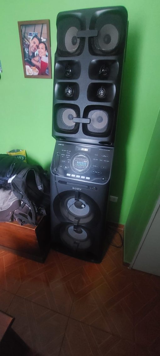 Sistema de Sonido Genesis MP3 Karaoke