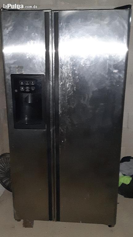 Nevera Marca Modelo Refrigerador Compacto en República Dominicana