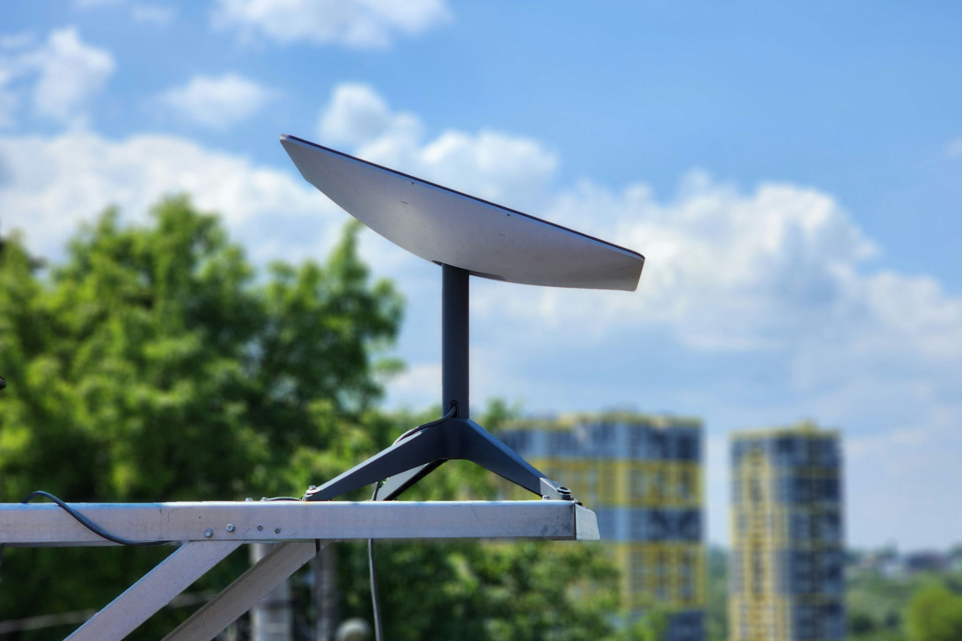 Antena Starlink para Internet Satelital en República Dominicana
