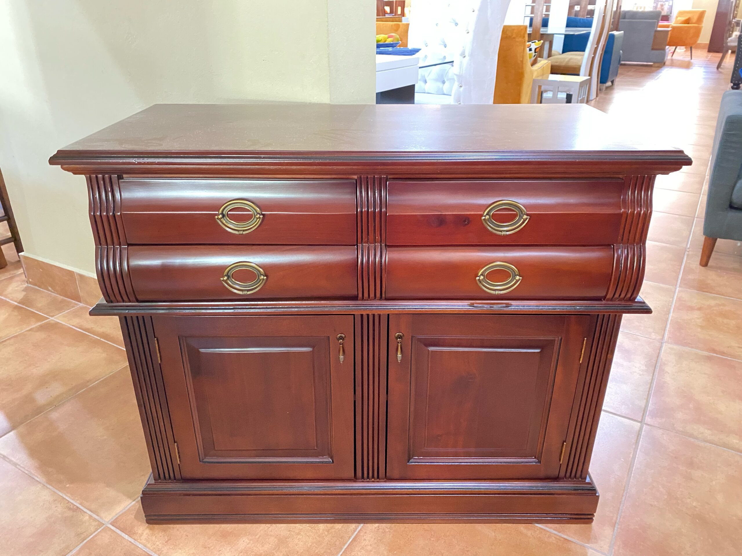 Credenza Caoba Modelo Clásico BrandX