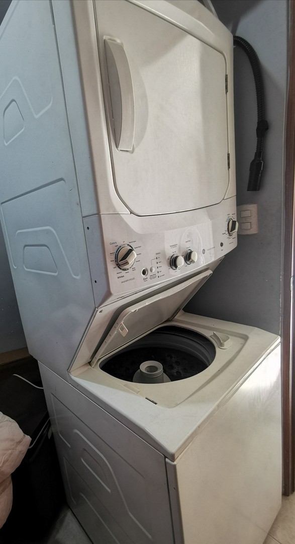 Lavadora Secadora Electrolux Apilable
