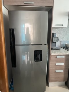 Whirlpool Nevera Modelo WT1333A 13 Pies en República Dominicana