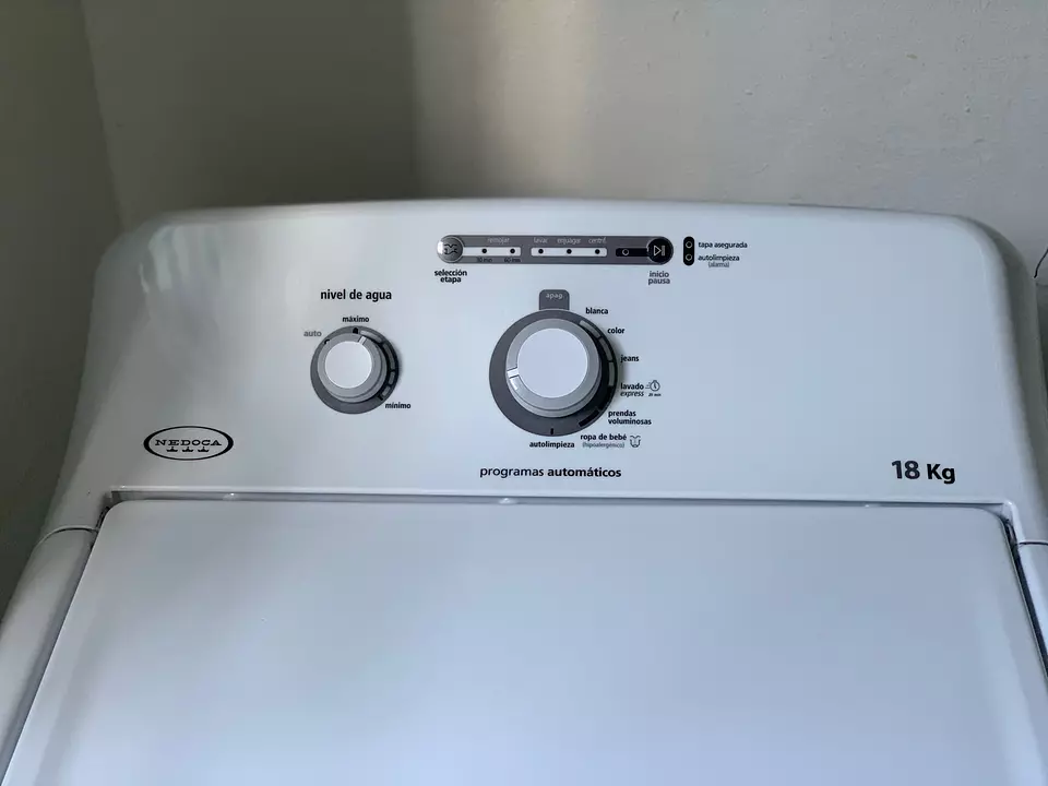 Nedoca Lavadora Automática 15kg en República Dominicana