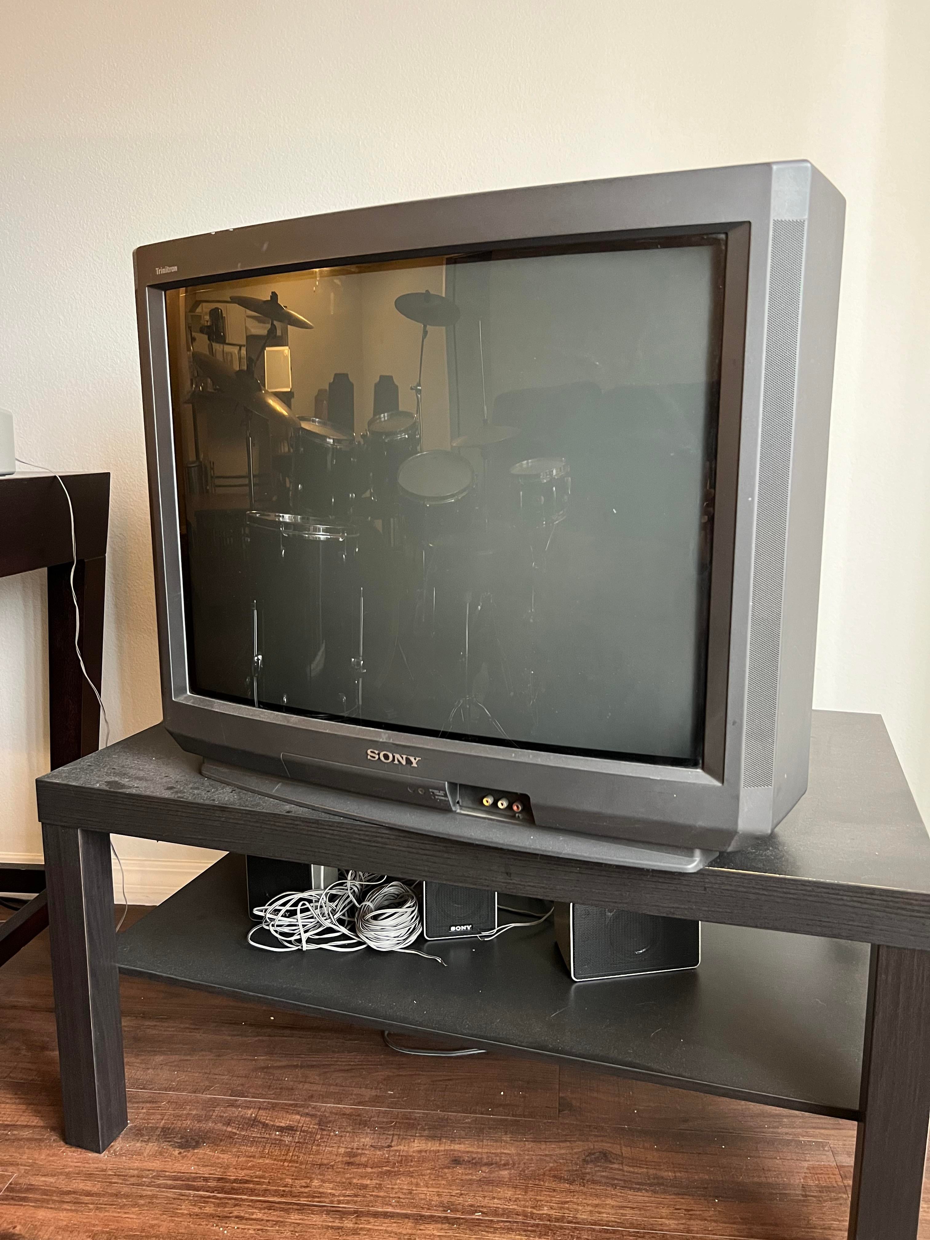 Sony Wega CRT TV 36 pulgadas