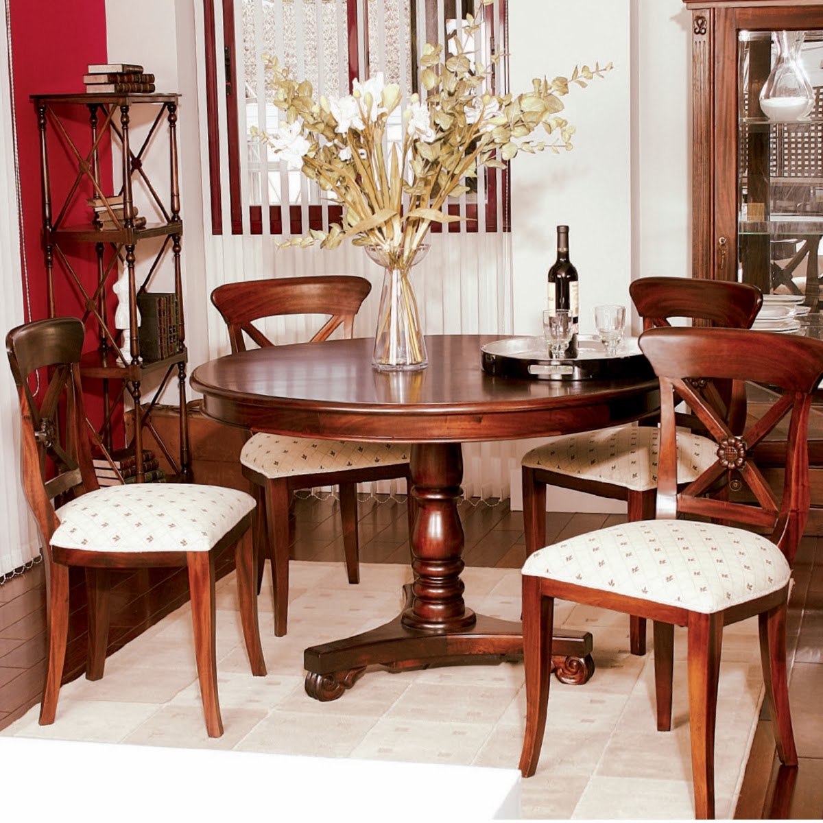 Comedor Caoba Modelo Clásico