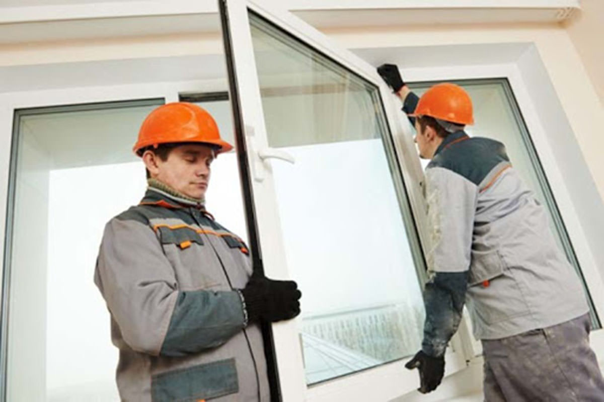 Instalador puertas y ventanas profesional