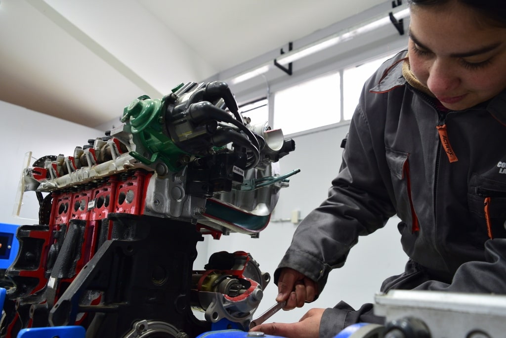 Técnico Mecánico Vehículos Europeos TECNICO